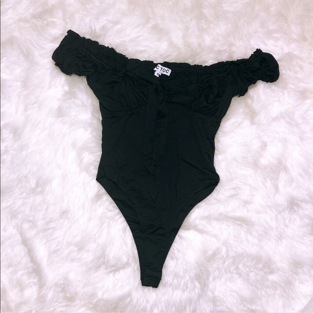 Black ruffled scrunched victorian bodysuit - Picture 4 of 4